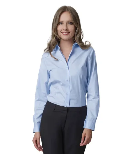 Camicia Lisa donna manica lunga — Camicia Lisa donna manica lunga Siggi, personalizzabile con ricamo. Settori: Hotel e Reception, Negozi Commercio Servizi, Sala e Bar.