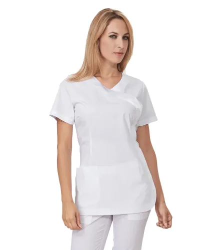 Casacca Loren donna manica corta — Casacca Loren donna manica corta Siggi, personalizzabile con ricamo. Settori: Centri estetici, Negozi Commercio Servizi, Saloni e Parrucchiere, Wellness e Spa.