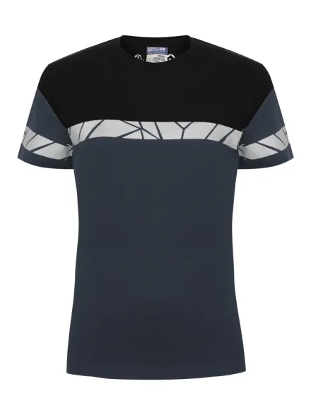 T-shirt alta visibilità donna EN 17353 ProJob 7005 — T-shirt modern-fit alta visibilità donna in cotone organico e poliestere riciclato. Colletto e polsini a quattro strati con elastan. Tasca porta-chip nella cucitura interna sinistra.