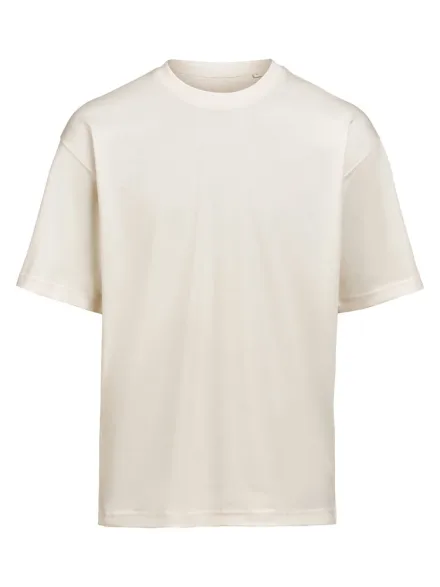 T-shirt Untagged Movement loose fit unisex in cotone organico — Realizzata in 100% cotone biologico, questa t-shirt unisex da 180 g/m² ha una vestibilità over per un look rilassato. È rifinita con un classico girocollo e orli puliti.